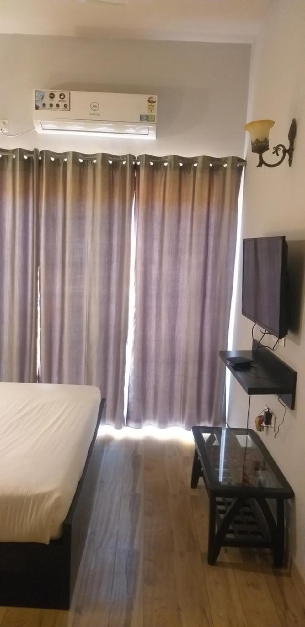 Pearl Suites At Omex Entrenity Vrindāvan エクステリア 写真